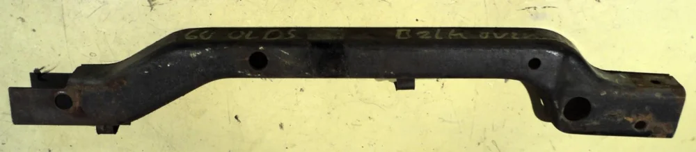 1960 Oldsmobile 88balk ovanför batteri Beställ nu