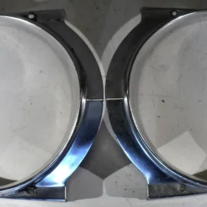 1961 Ford Falcon lampsarg höger och vänster Köp nu