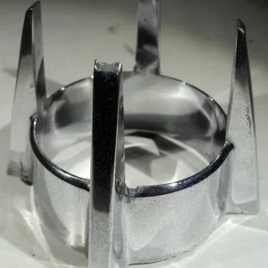 1960 Lincoln Continentalkrom baklampa(några porer I kromet) Erbjudande