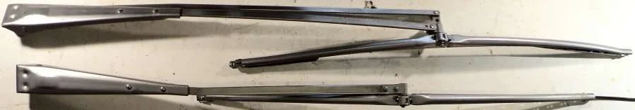 Utförsäljning 1968 Buick Electra torkararmar (par)