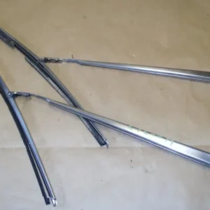 1964 Cadillac wiper arms (pair) Erbjudandepris
