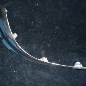 1956 Buick Century front chrome left risnedsättning