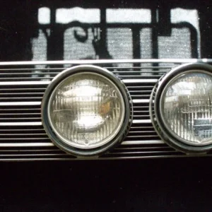 1965 Mercury Park Lane grill part left Lågt pris