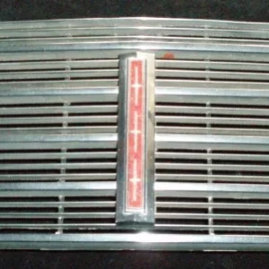 1965 Mercury Park Lane grill part middle Sista chansen