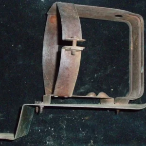 Utförsäljning 1959 Mercury washer reservoir bracket