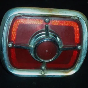 1965 Ford Fairlane sw rear lamp Populärt val
