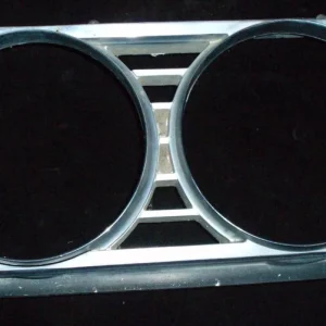 1964 Buick Special headlight door right Nedsatt pris