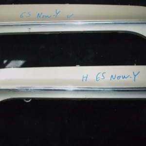 1965 Chrysler New Yorker fender skirt pair Begränsad tid