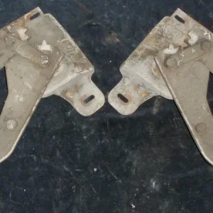 1964 Dodge Polara hood hinge pair Begränsat antal