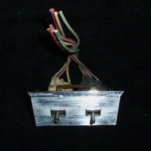 1958 Lincoln power + vent window switch right risnedsättning