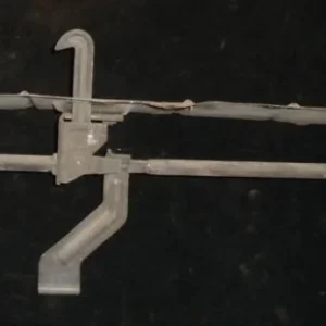 1961 Oldsmobile hood lock with plate Erbjudande