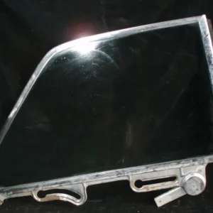 1962 Mercury 2dr ht side window rear right Rabatt