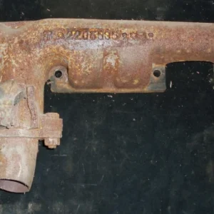 1963 Chrysler 361 exhaust manifold right (stuck gate) 2205535 risnedsättning